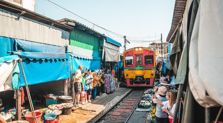 BANGKOK & PHUKET