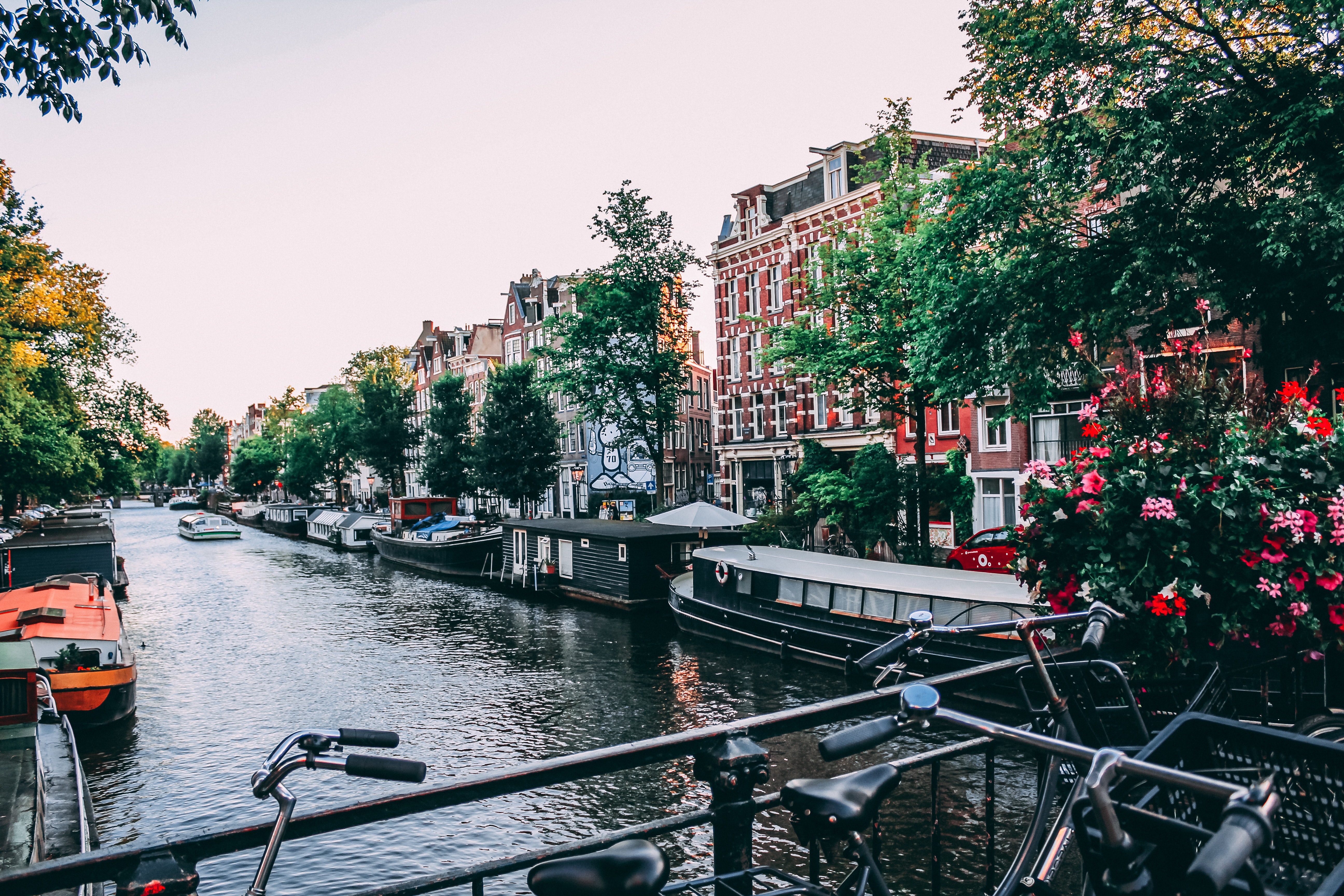 BENELUX &PARIS &ALSACE
